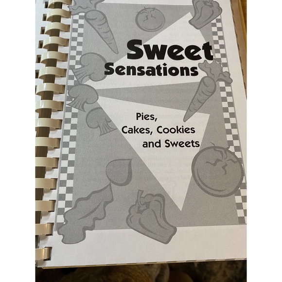 Get Me Out Of The Kitchen Cookbook 2003 Sharon & Gene McFall 1st Edition - Picture 10 of 12